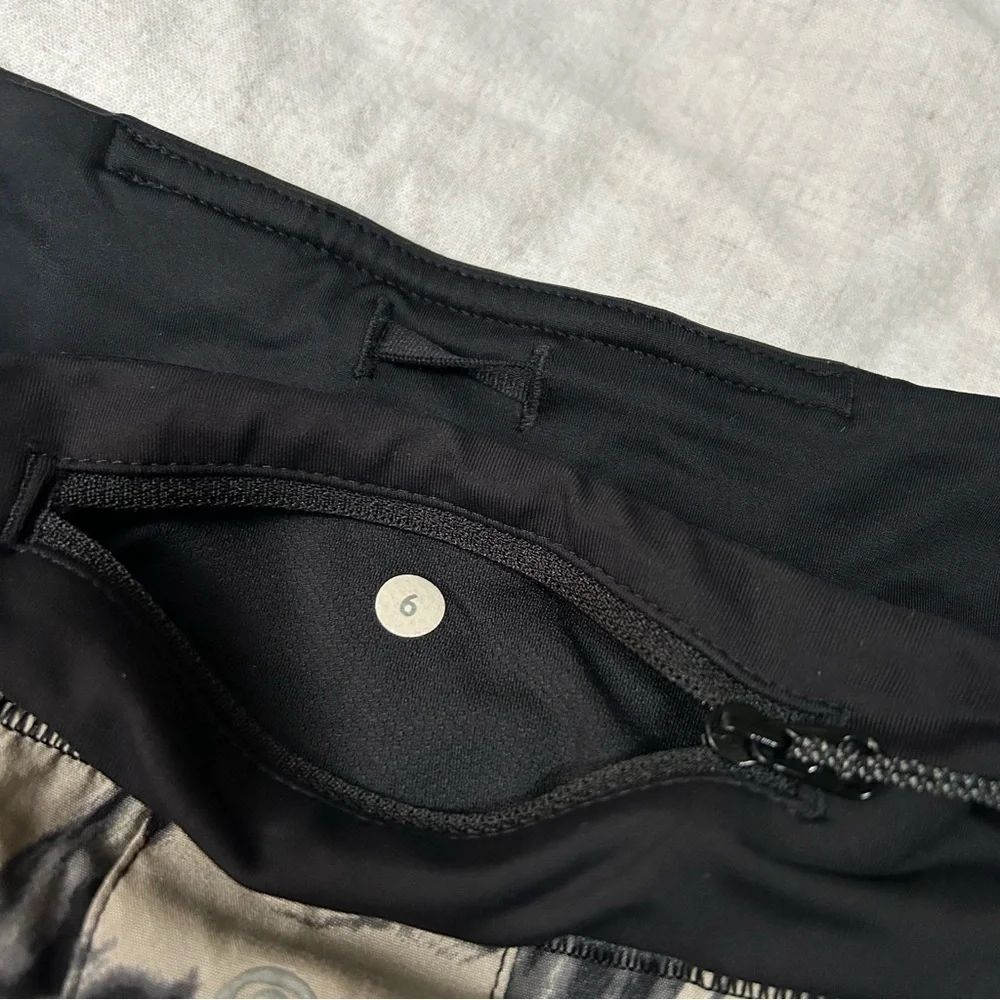 Lululemon Run: Pace Setter Skirt size 6 Great Granite Black Mojave Tan
